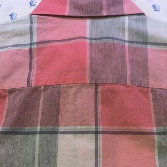 Sm Calvin Klein button down - Picture 6 of 6